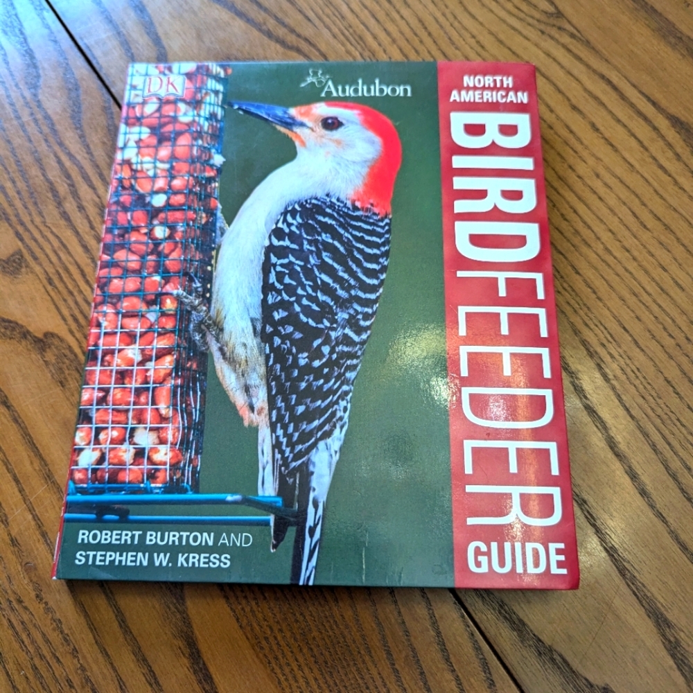 Audubon North American Bird Feeder Guide. 2010. EUC. Illustrations.